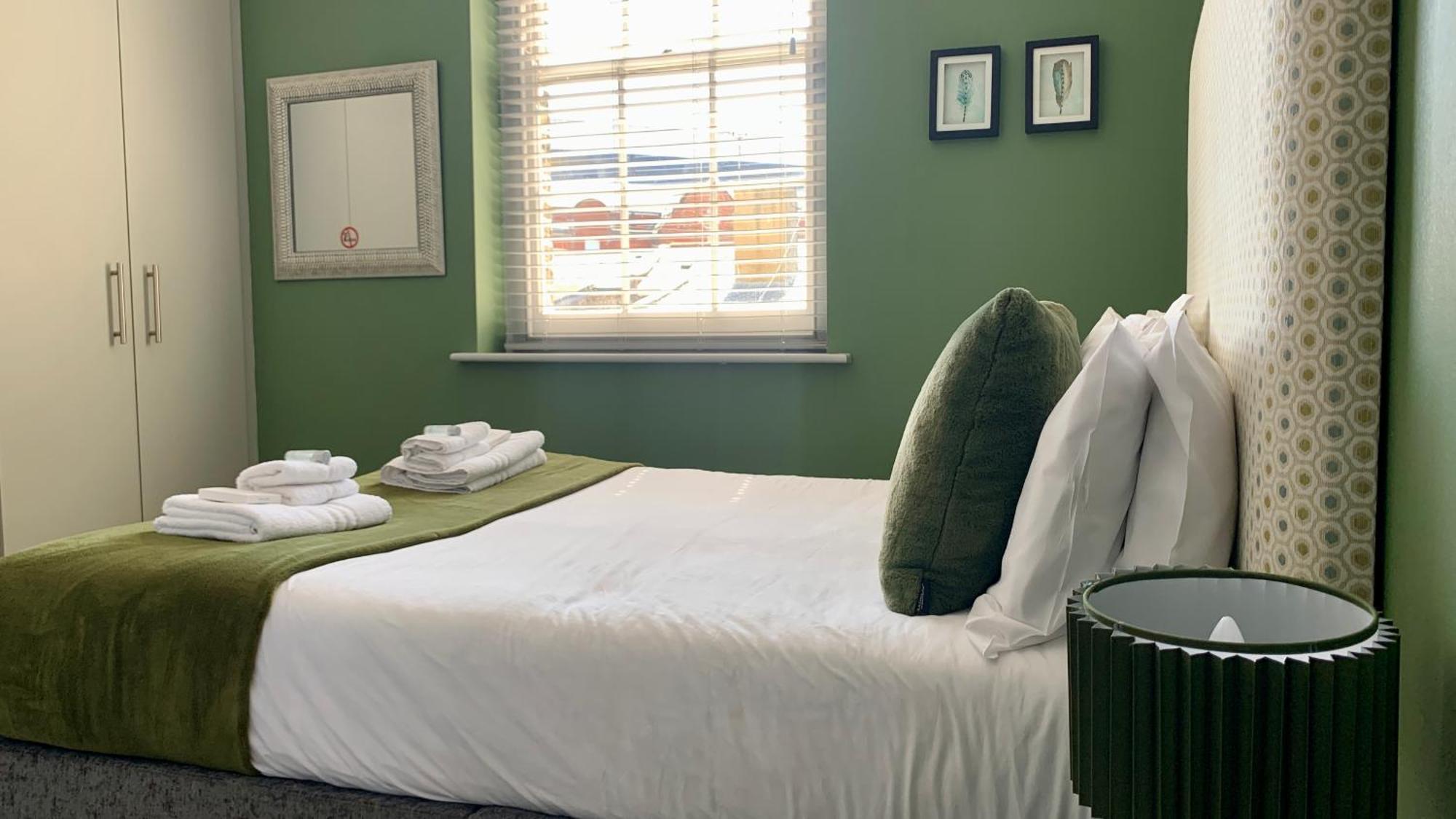 Crescent Victoria 4*