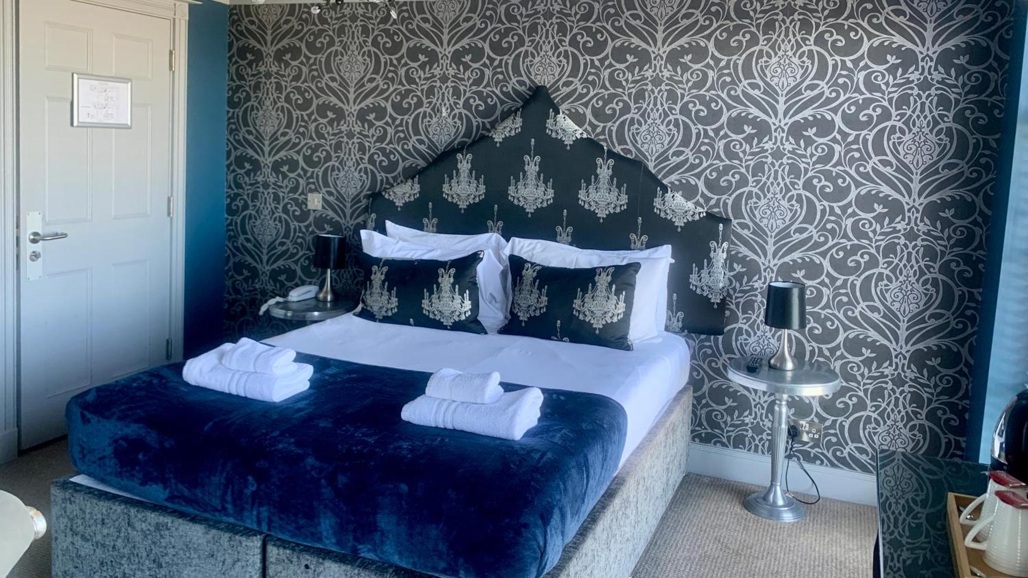 Crescent Victoria 4*